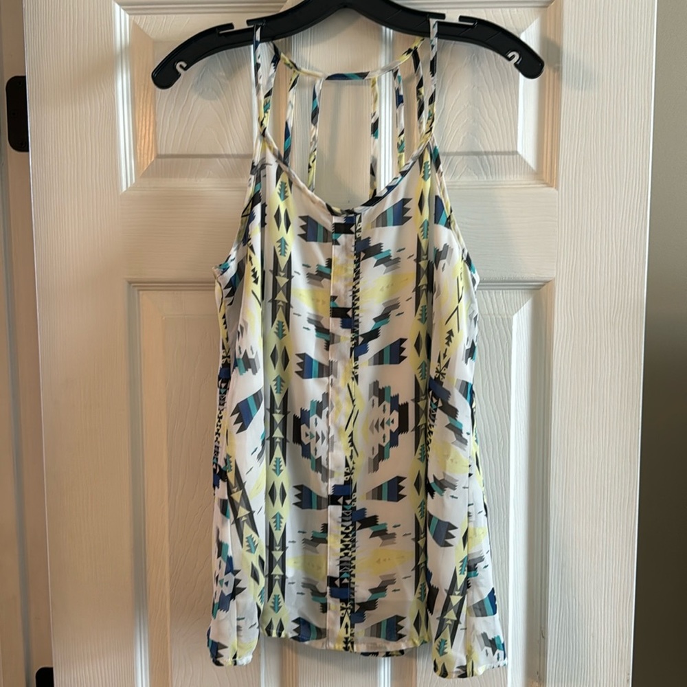 Tulle Aztec tank top. Super fun back straps. Size M.